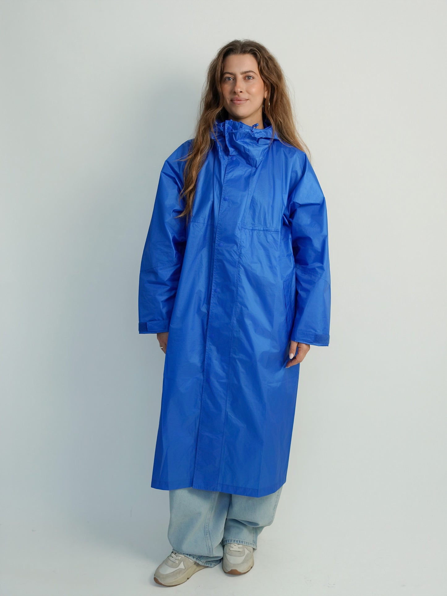 THE NEW RAINCOAT BLUE