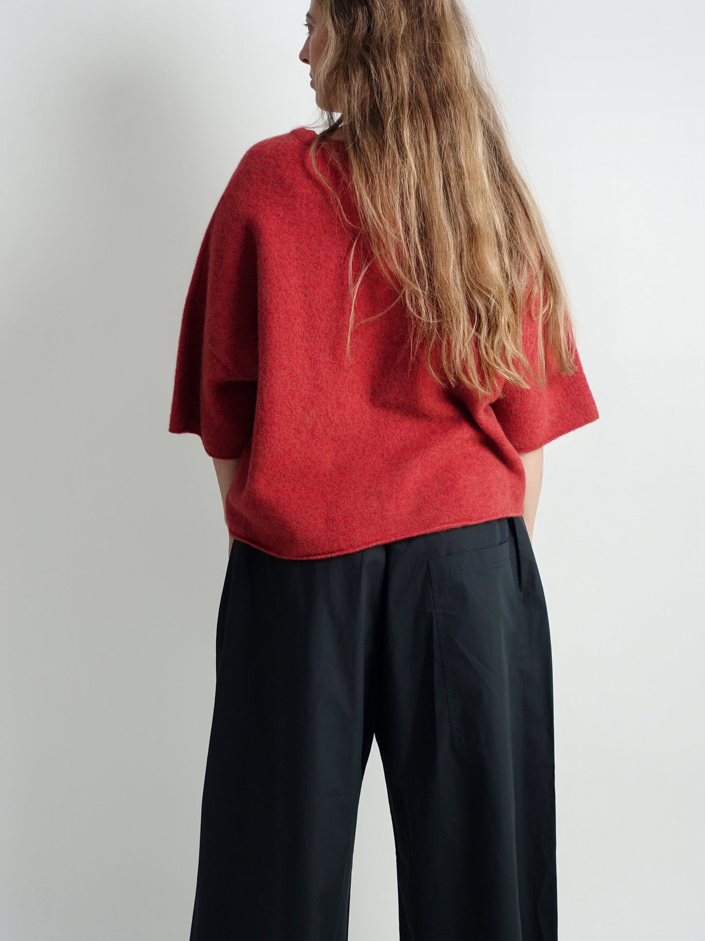YAK TEE RED CURRANT