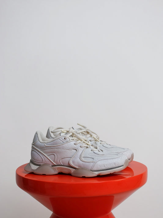 ERIS CRACKLED SNEAKER OFF WHITE