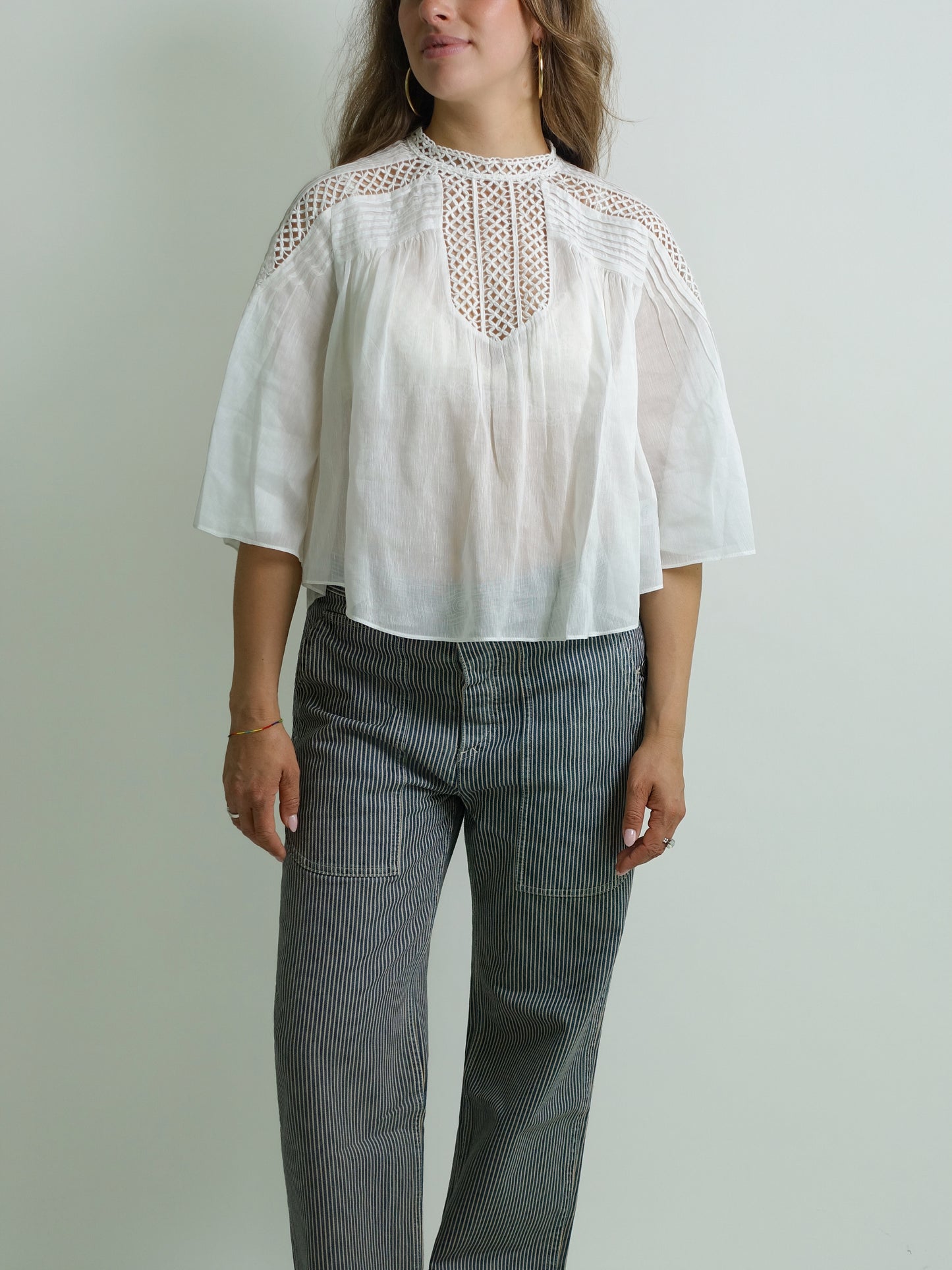 PARINA WHITE