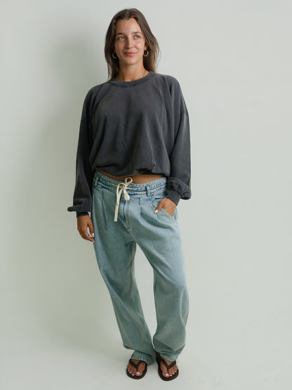 SAURIA FADED BLACK