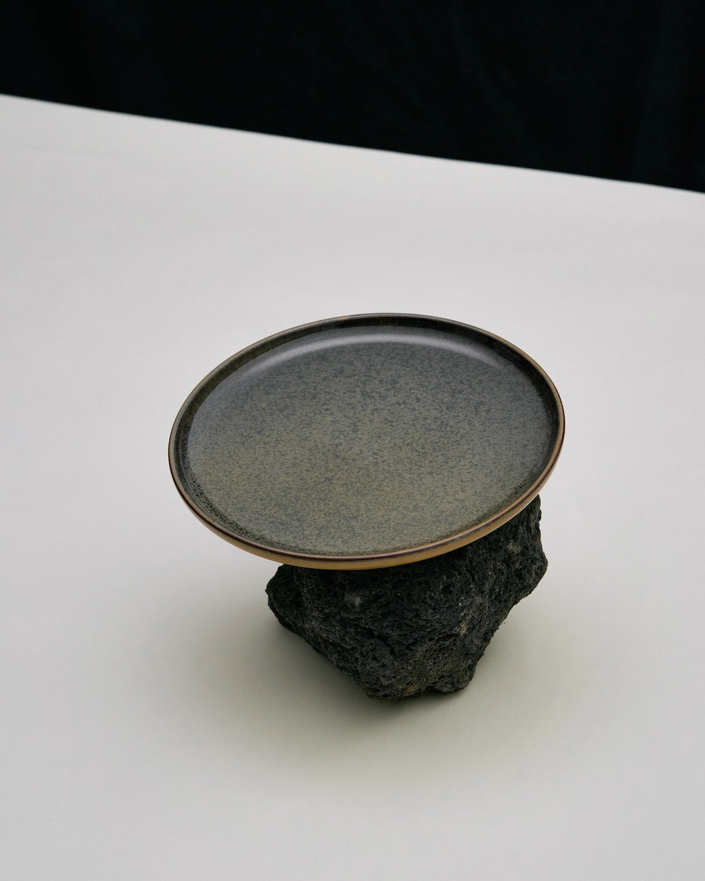 PLATE S INDI GREY SURFACE
