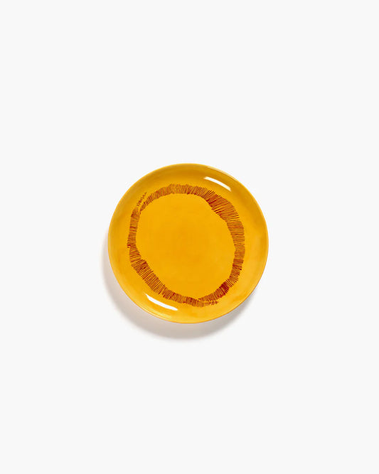 PLATE S YELLOW STRIPES RED FEAST