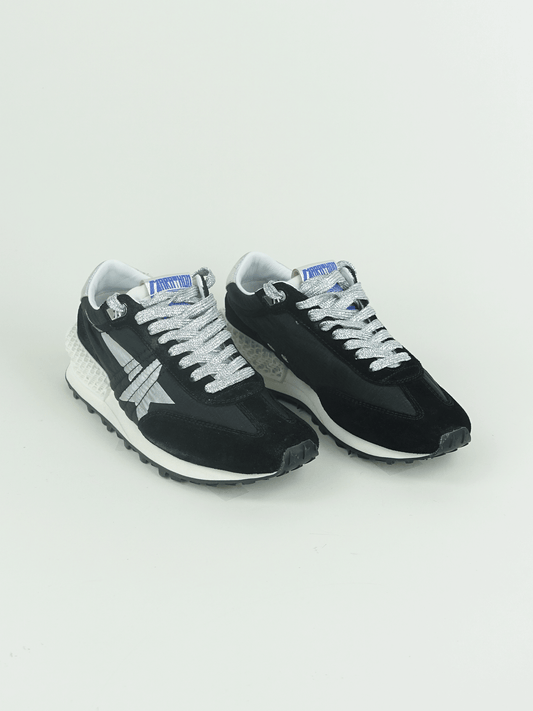 RUNNING MARATHON NYLON UPPER SUEDE TOE ANND SPUR PRINTED STAR LAMINATED HEEL BLACK/SILVER