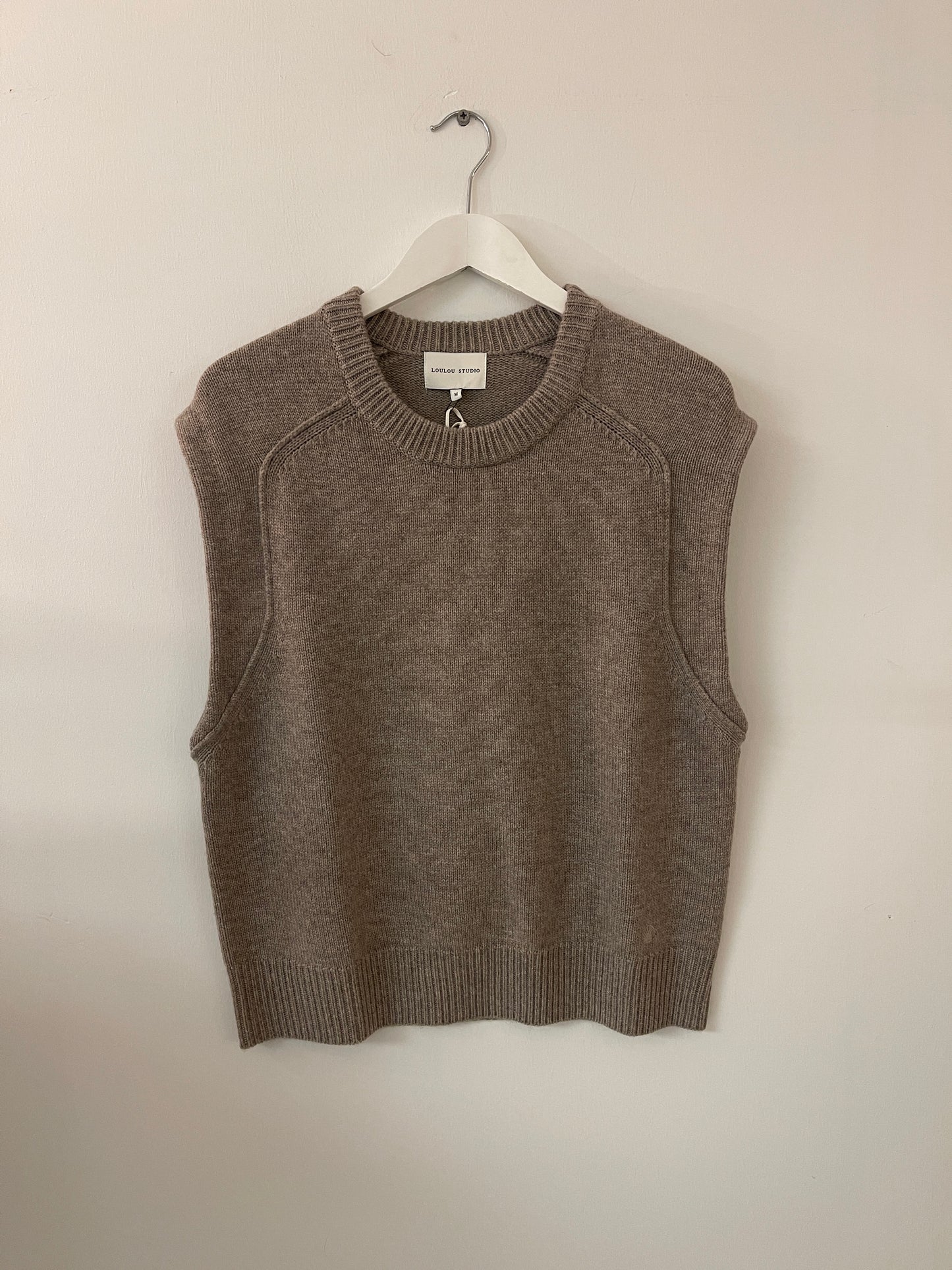 SLEEVELESS BOXY TOP MARI ASH GREY