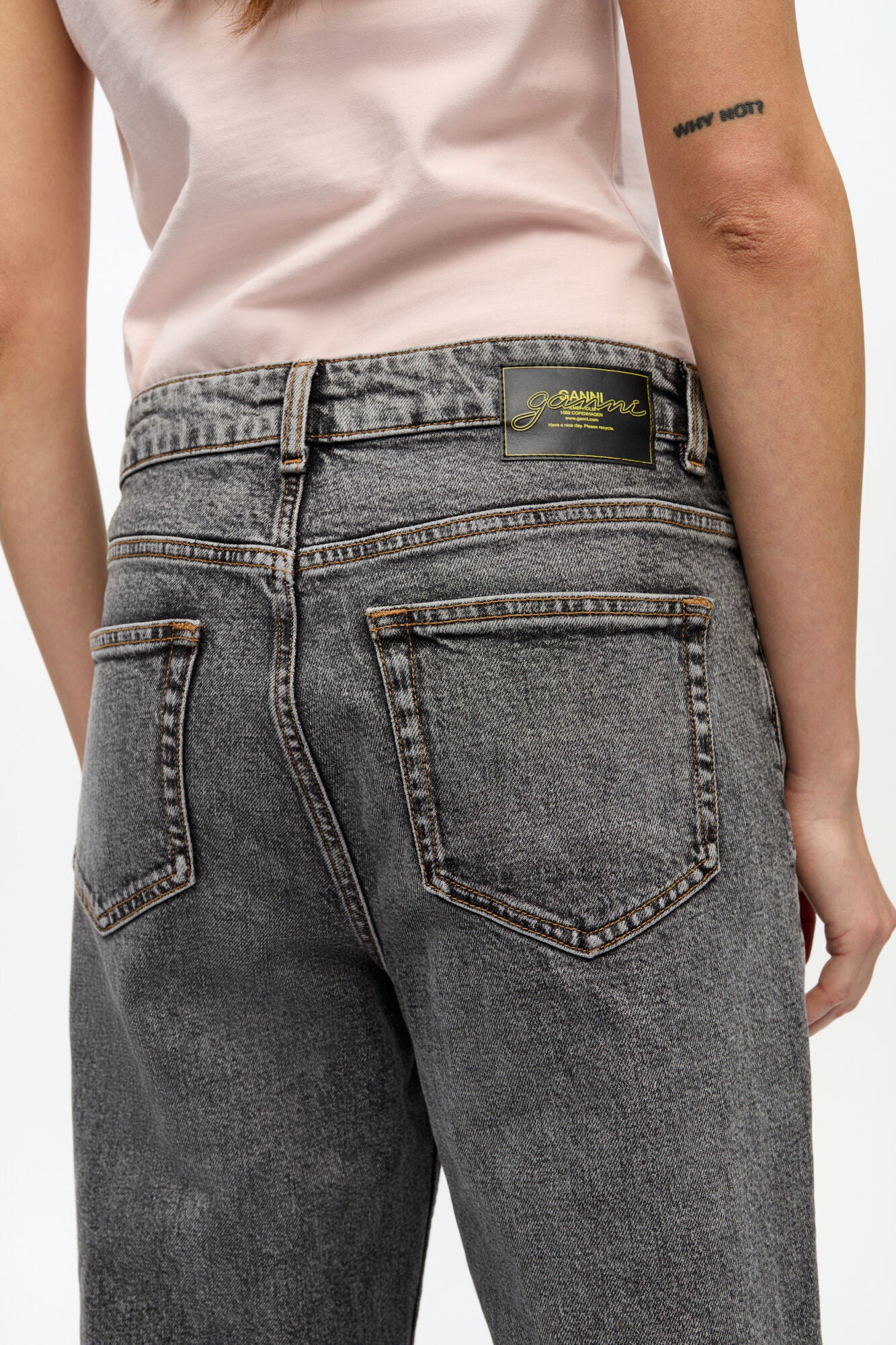 STRETCH FUTURE DENIM IZEY BLACK WASHED
