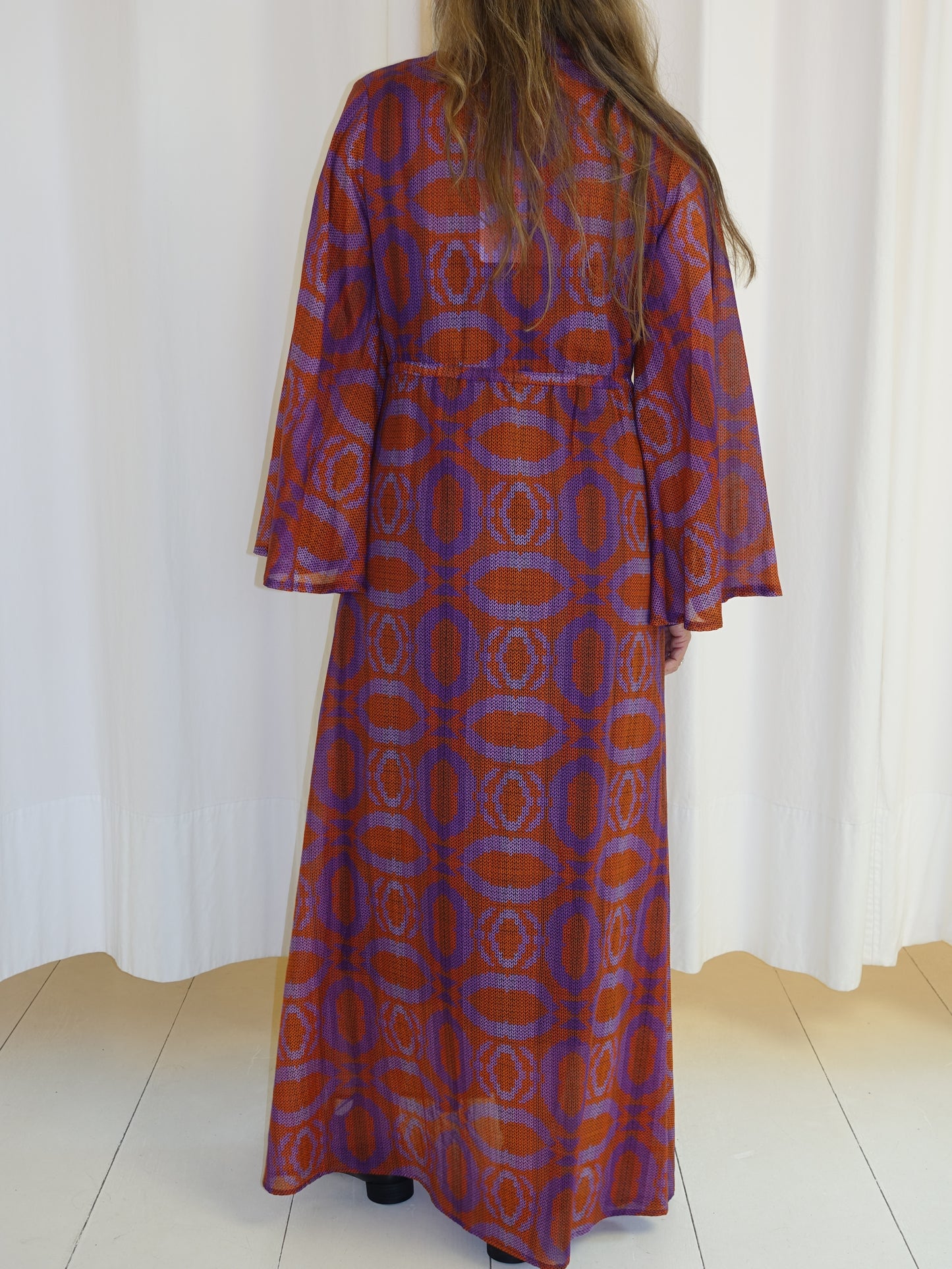 MILA KAFTAN ORANGE PURPLE EMBROIDERY