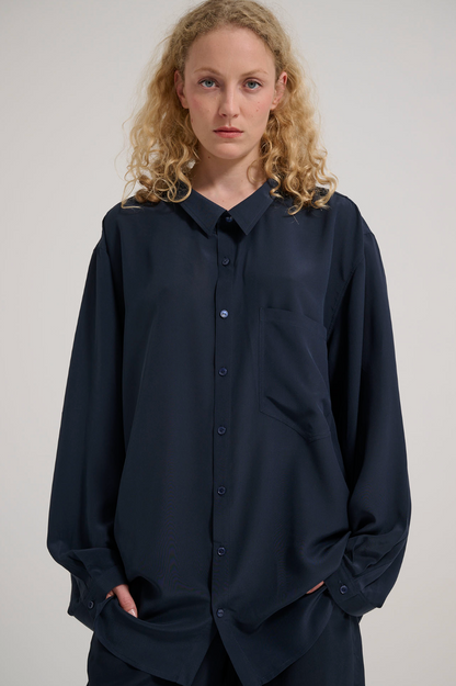 NO5 DROPNECK NAVY SILK
