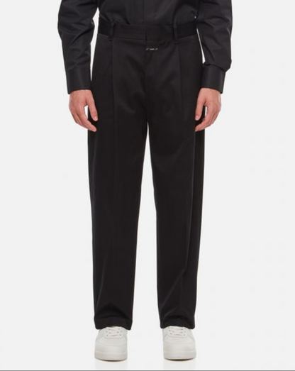BLOMBERG WIDE BLACK