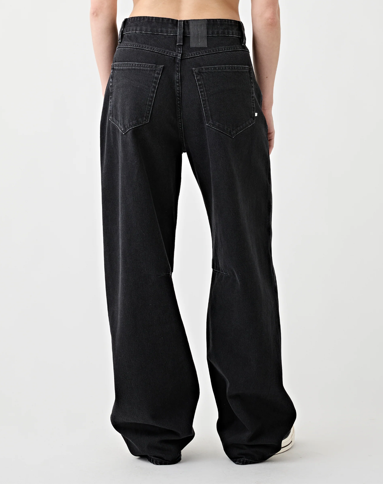 ROBYN JEANS ASHETON