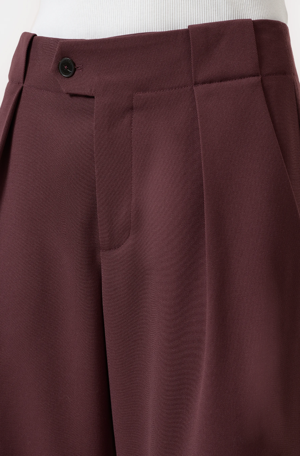 MAWSON JEANS DARK RAISIN RED