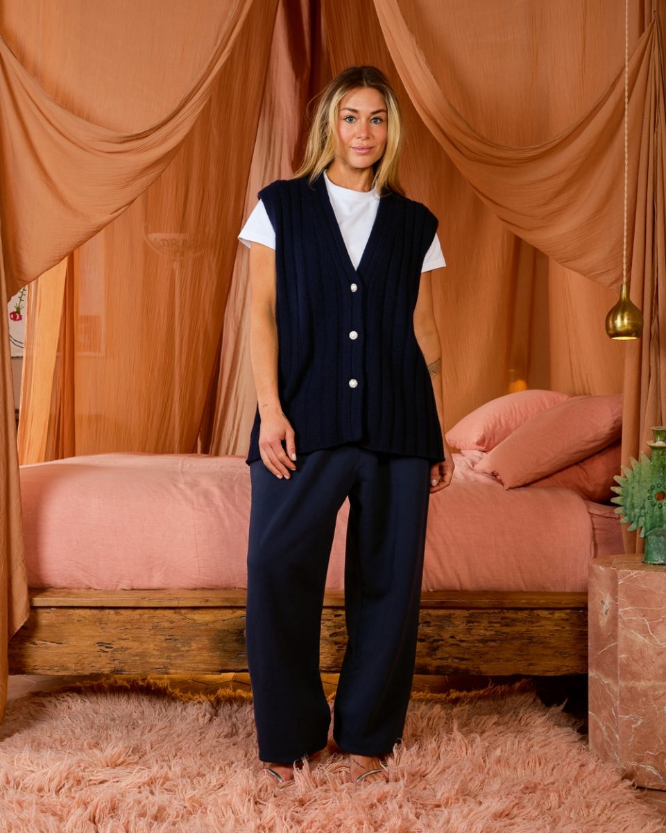 GRACE VEST VAN CASHMERE, MIDNIGHT BLUE