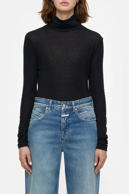 TURTLENECK LONGSLEEVE BLACK